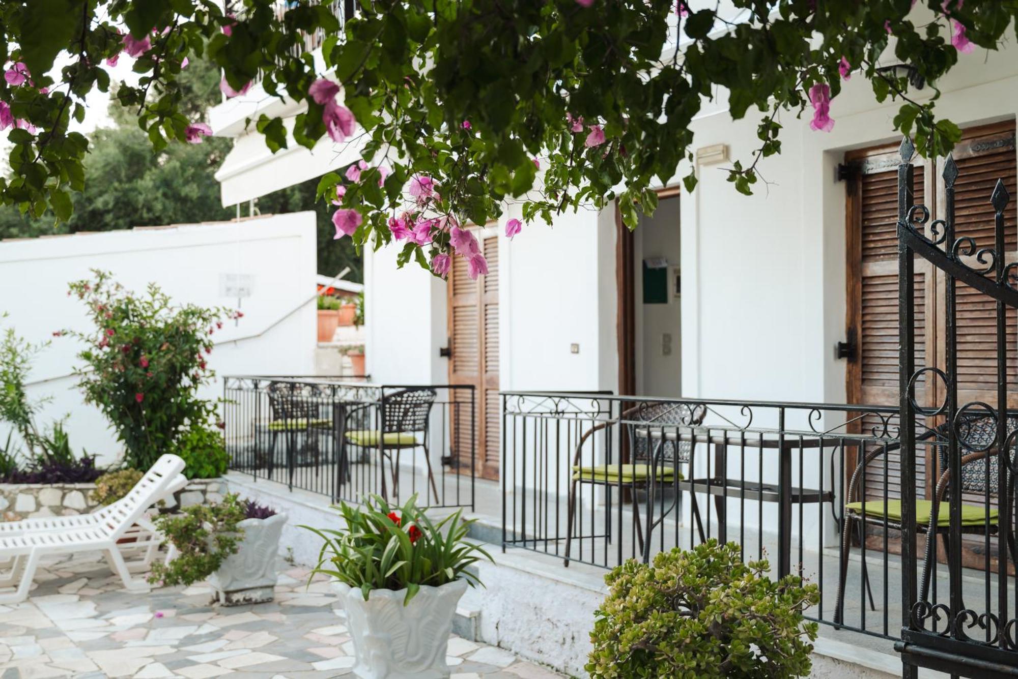 Ulisse Apartments Paleokastritsa Buitenkant foto