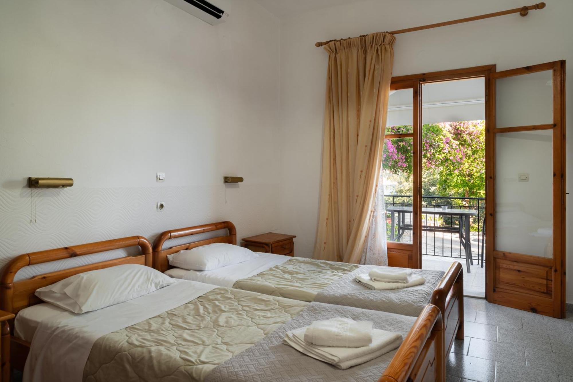 Ulisse Apartments Paleokastritsa Buitenkant foto