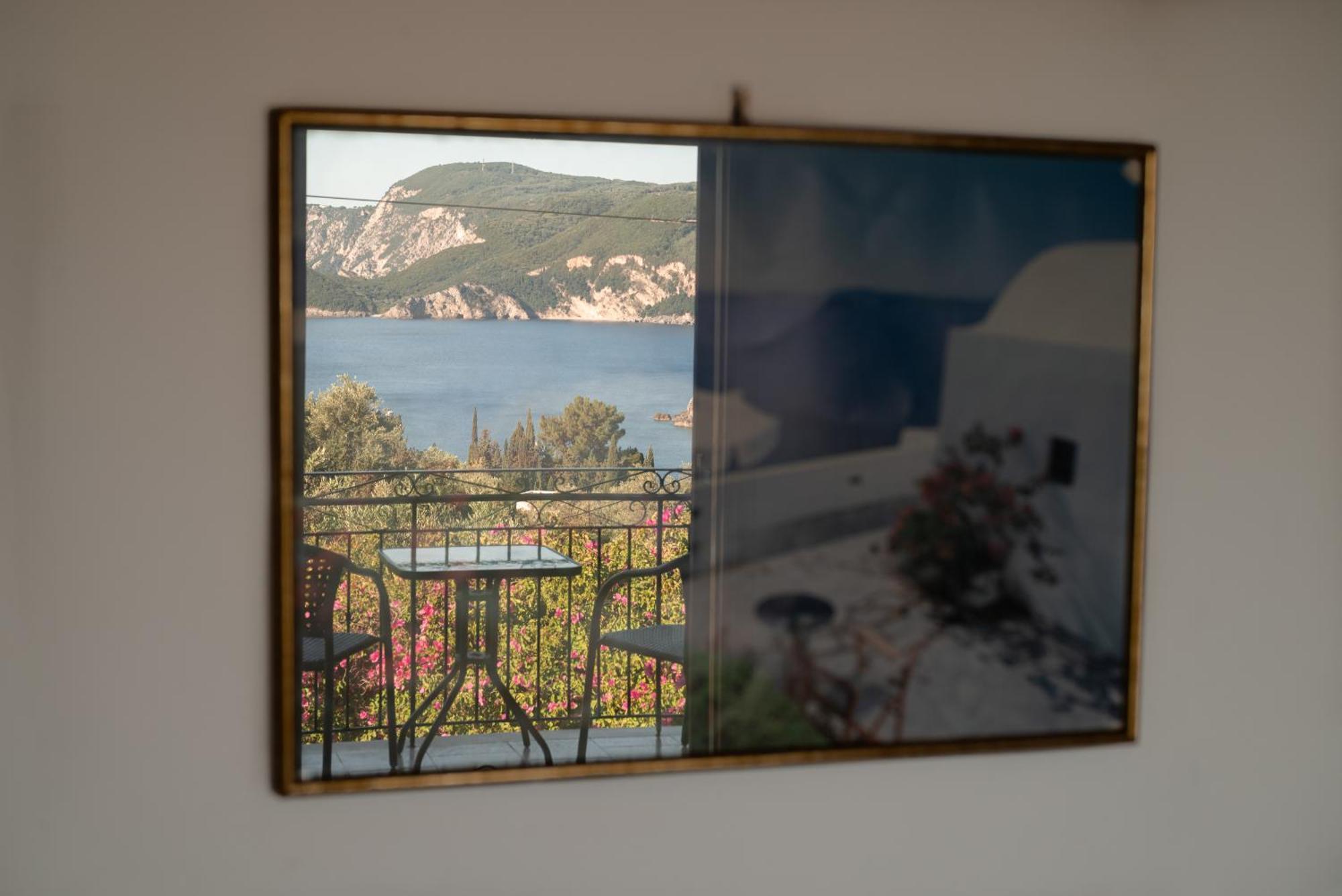 Ulisse Apartments Paleokastritsa Buitenkant foto