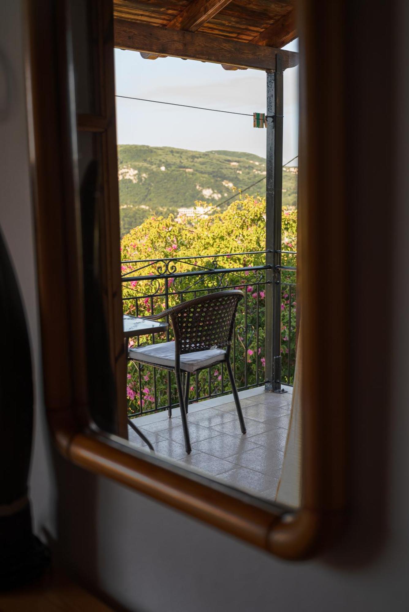 Ulisse Apartments Paleokastritsa Buitenkant foto