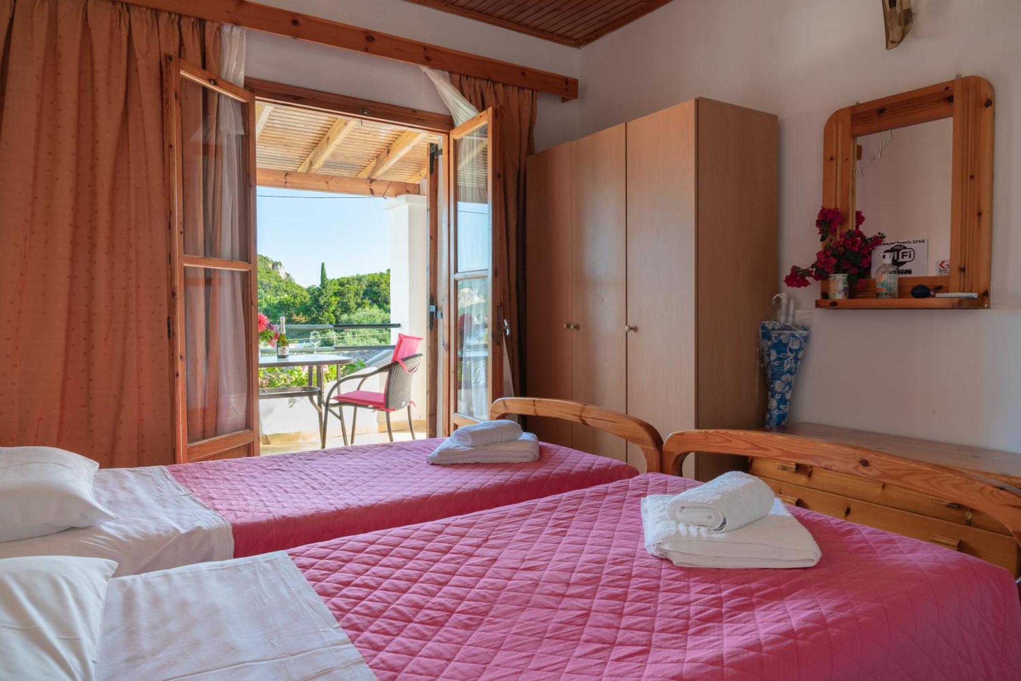 Ulisse Apartments Paleokastritsa Buitenkant foto